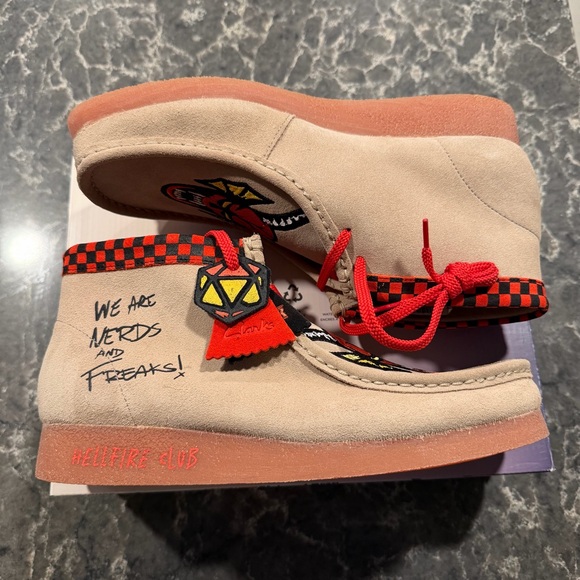 Clarks Stranger Things x Wallabee Evo 'Hellfire Club' - Picture 2 of 15